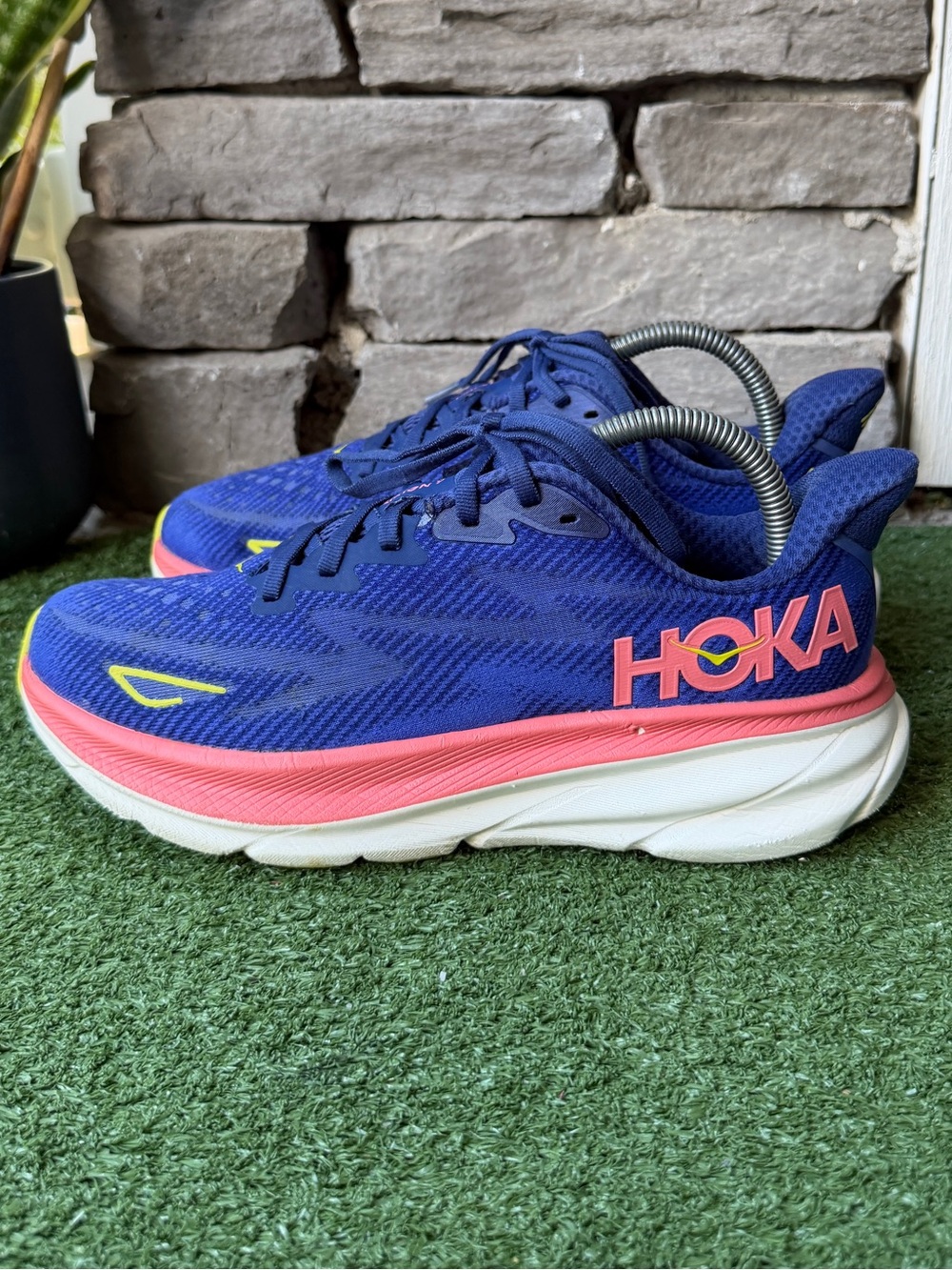 Hoka One One Clifton 9 Striking Blue/Vibrant Coral Women’s Sneakers